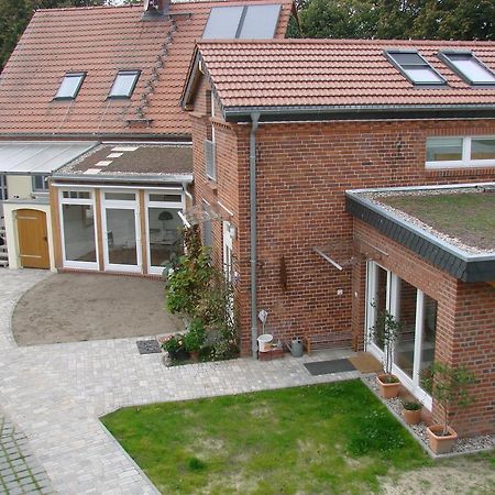 Ferienwohnungen Spiesmacher Strodehne Exteriör bild